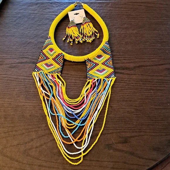 Authentic African Necklace Set - Picture 2 of 9